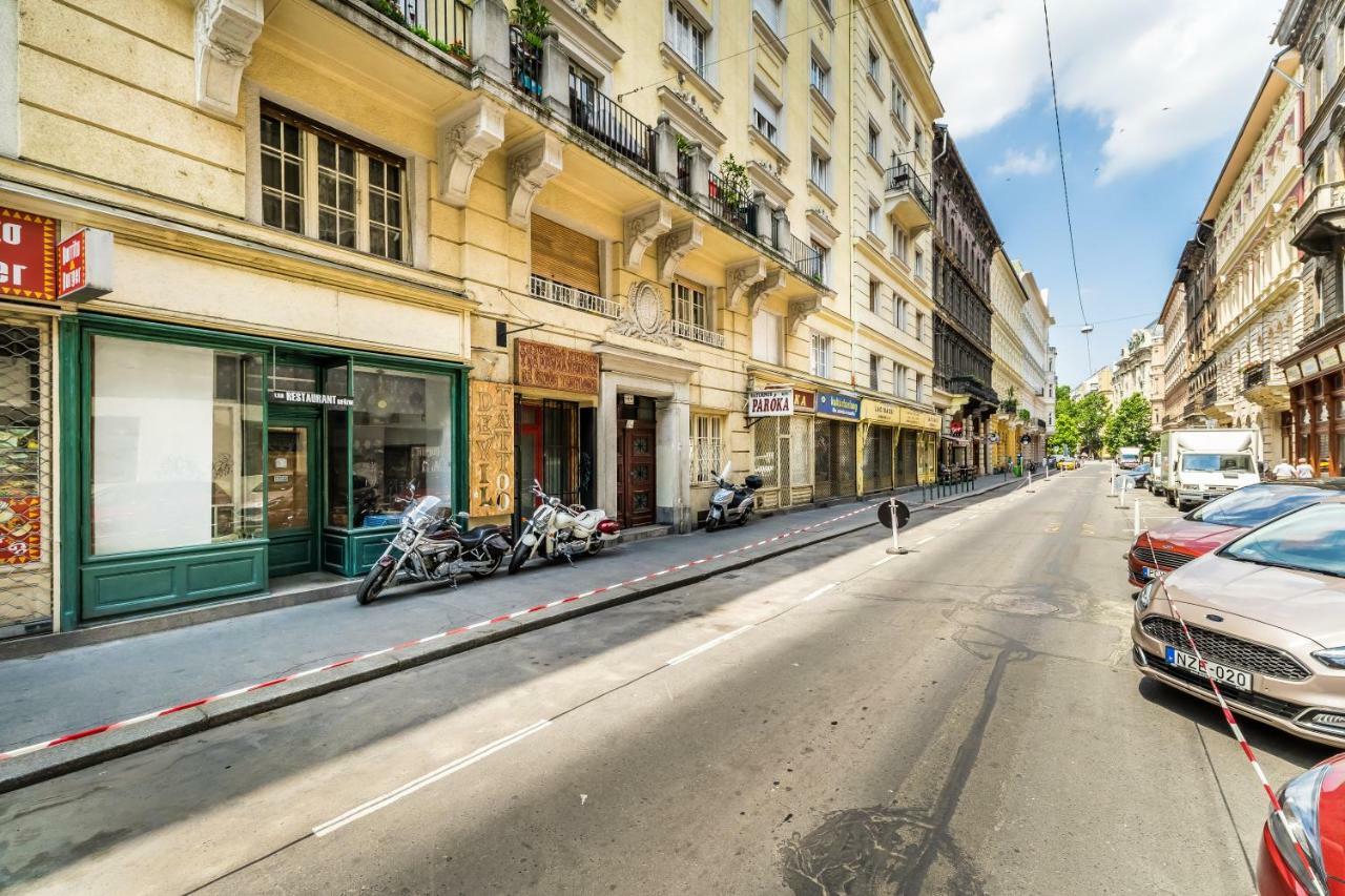 BpR Fleur Créme Apartment Budapest Eksteriør billede