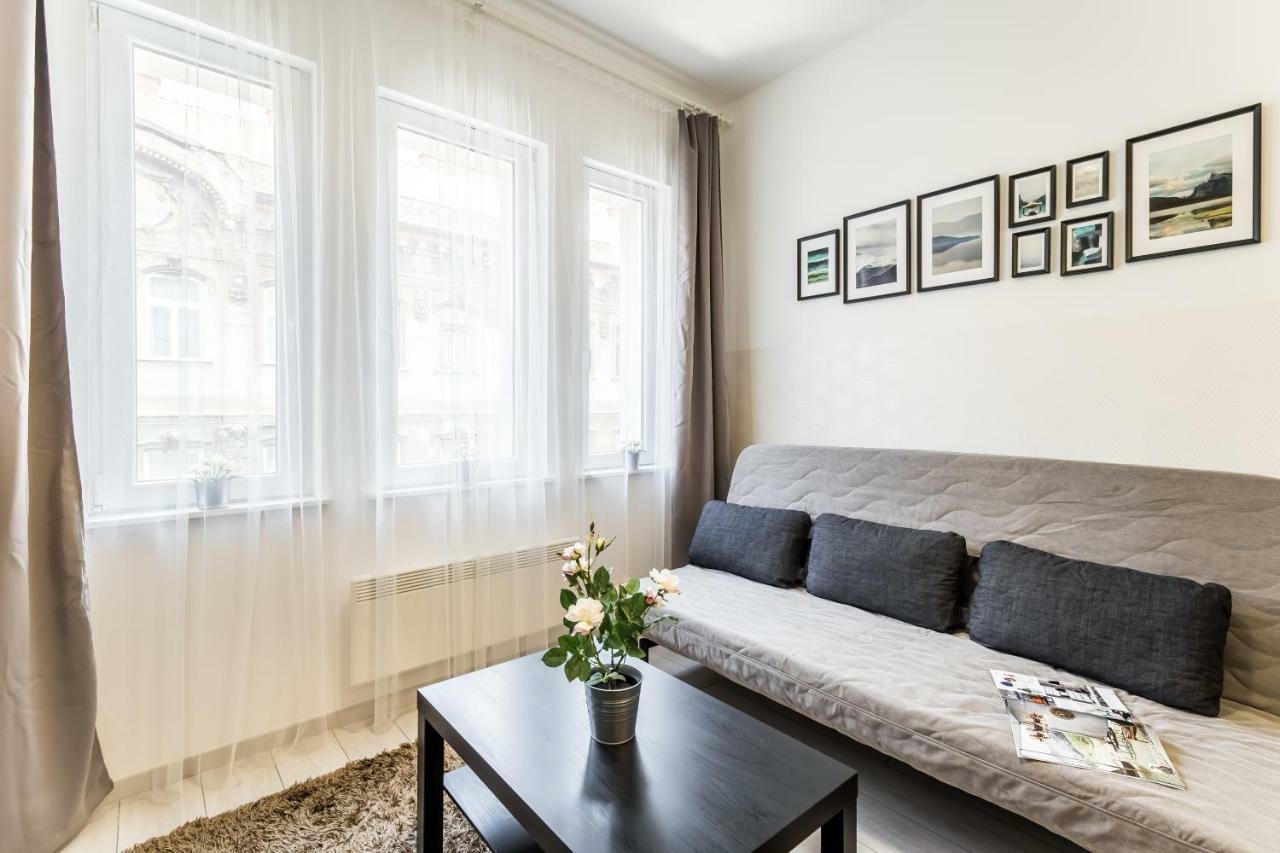 BpR Fleur Créme Apartment Budapest Eksteriør billede