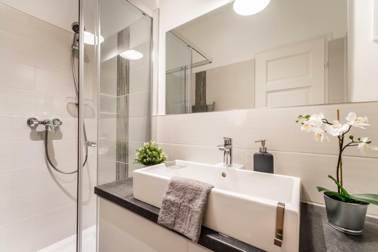 BpR Fleur Créme Apartment Budapest Eksteriør billede